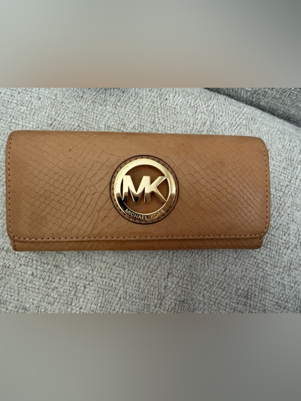 Michael Kors Tan Leather Wallet with Gold MK Emblem